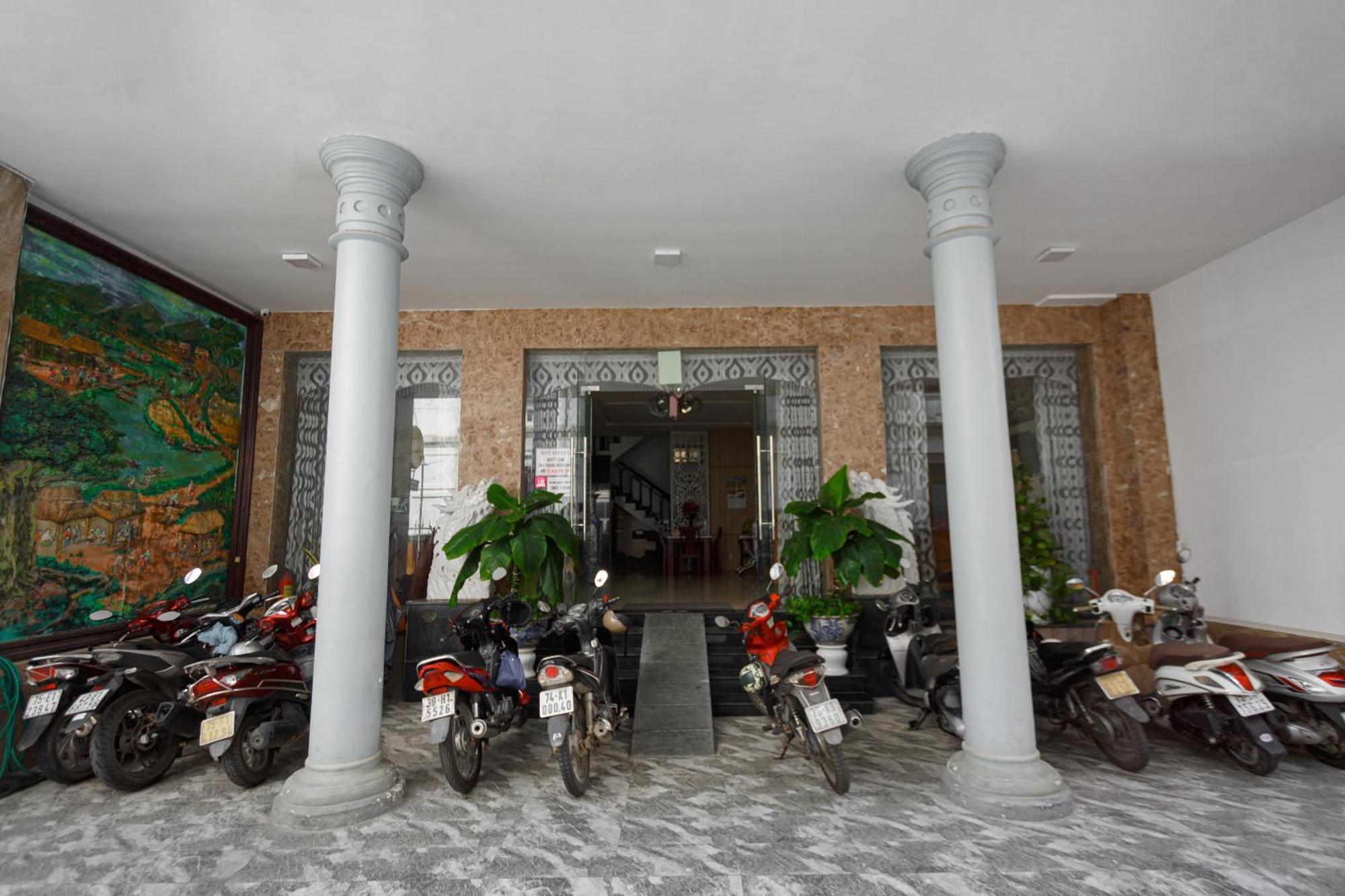 Kly Hotel Huế Kültér fotó