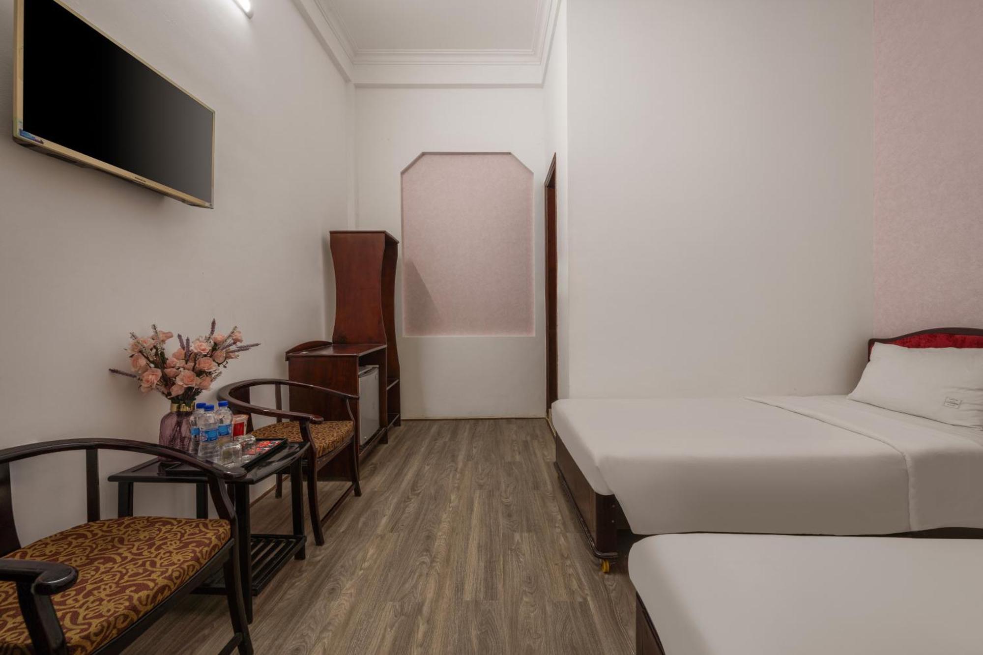 Kly Hotel Huế Kültér fotó