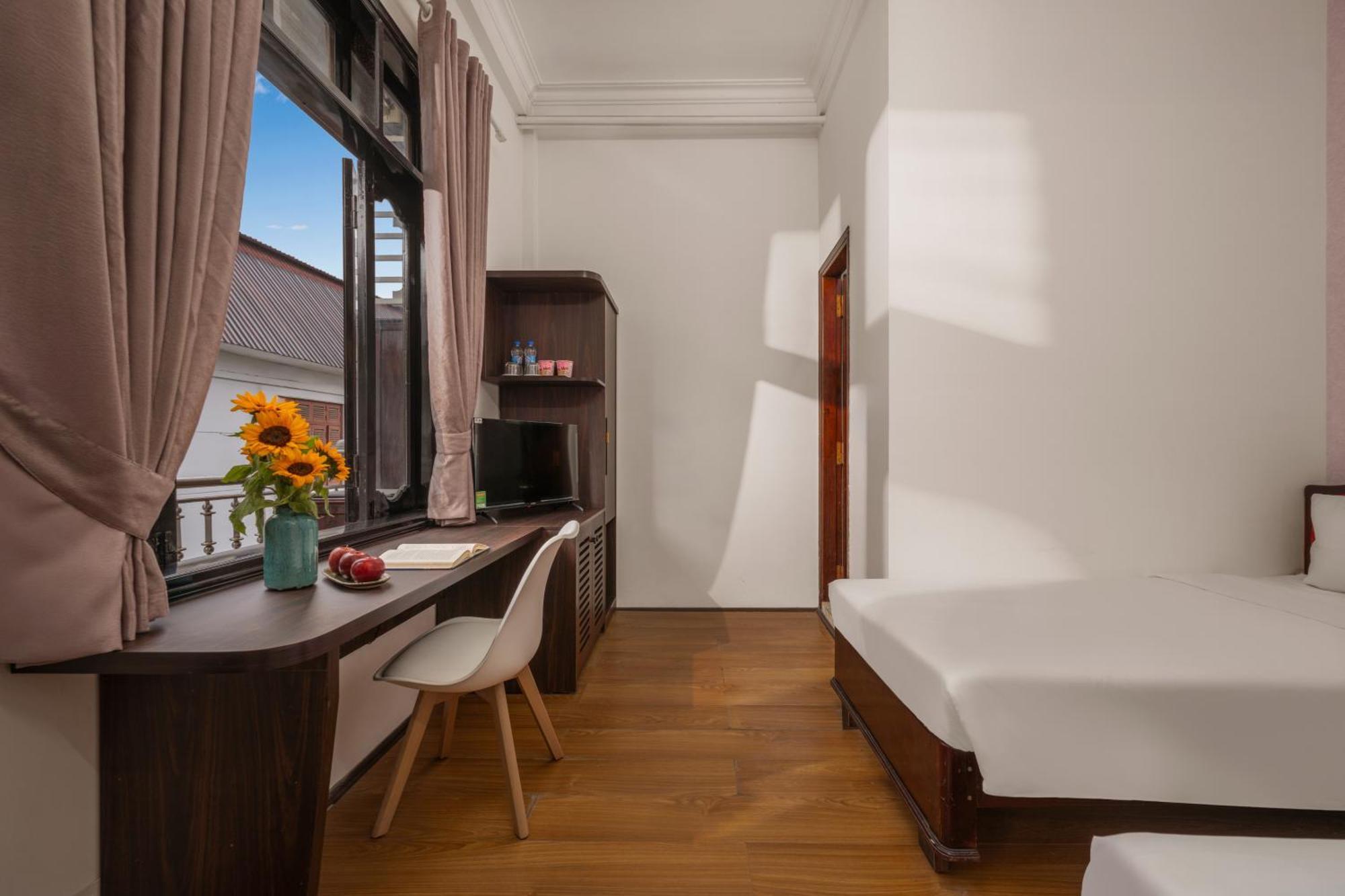 Kly Hotel Huế Kültér fotó
