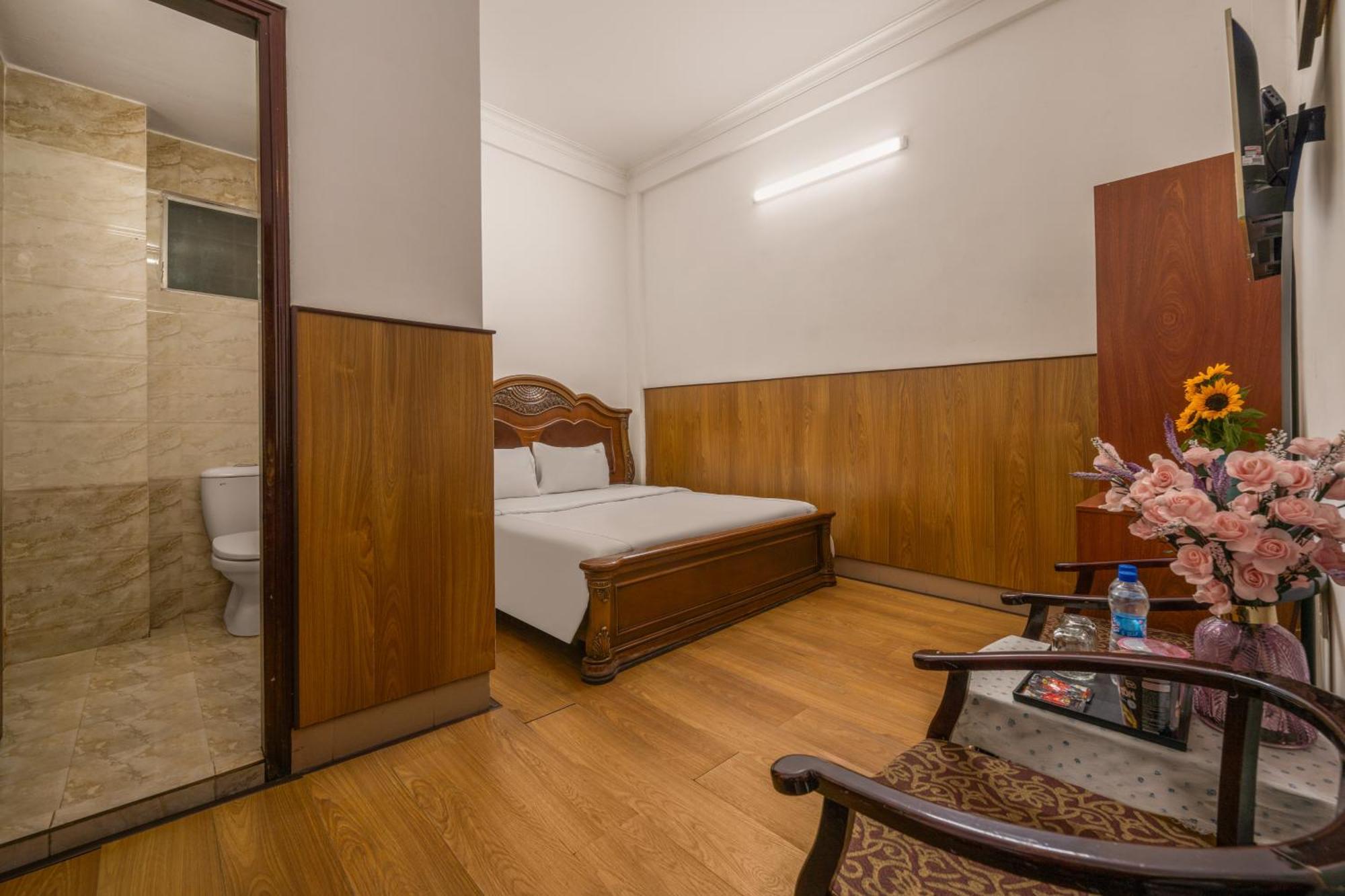 Kly Hotel Huế Kültér fotó